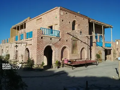 اقامتگاه بوم گردی خان قالان غار علیصدر همدان